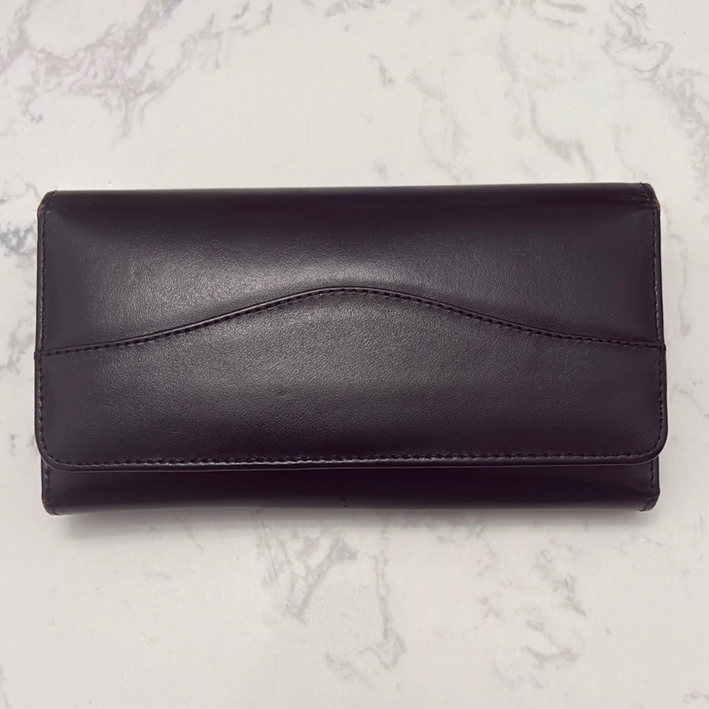 Elegant Black Leather Women's Wallet